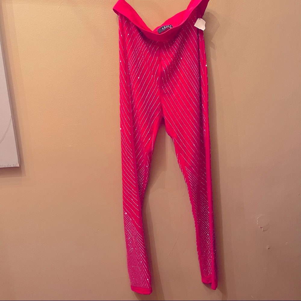 Cute pink Leggings.
